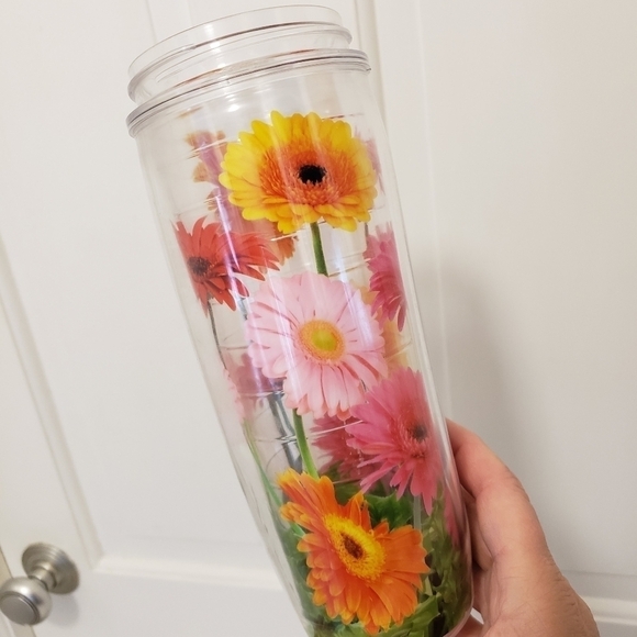 Tervis Floral Wrap 24 ounce Tumbler with Snap Lid colorful, fun - Picture 9 of 9